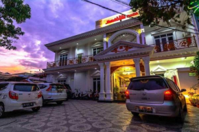 Отель Hotel Alifa Syariah  Паданг